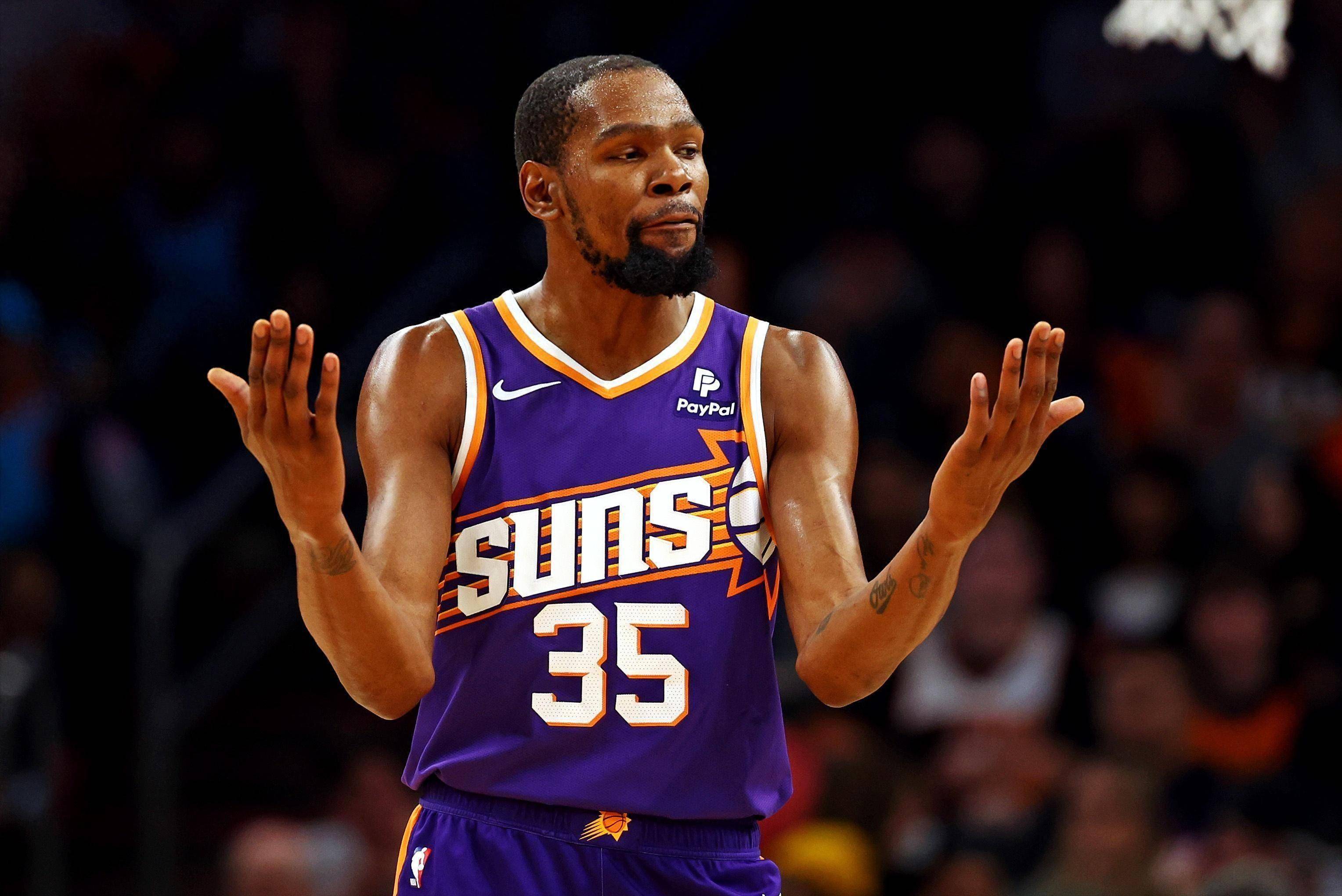 乌度卡揭秘杜兰特融入方式:不做进攻主导,鼓励火箭新星大胆成长