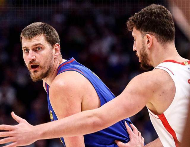 KOK真人-惨败!穆雷30+4,约基奇碾压申京,杜兰特很无奈,火箭成西部福利