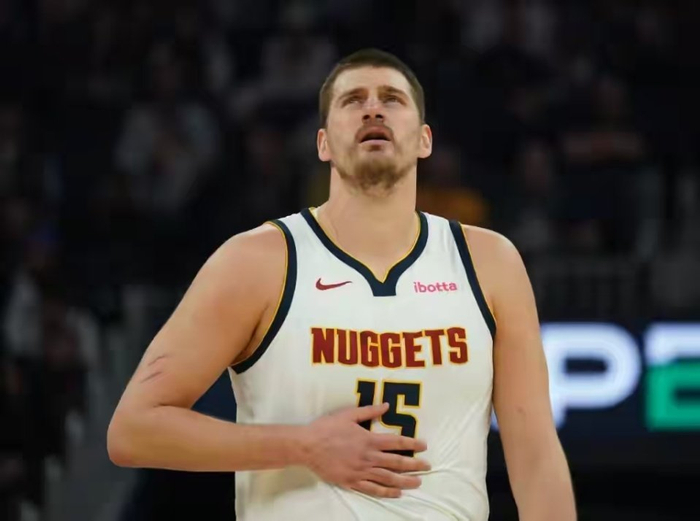 KOK真人-挑对手想捏软柿子！结果看走眼了，现在想输球打火箭，但要看湖人脸色|森林狼|掘金|马刺|西部|常规赛_新浪体育_新浪新闻